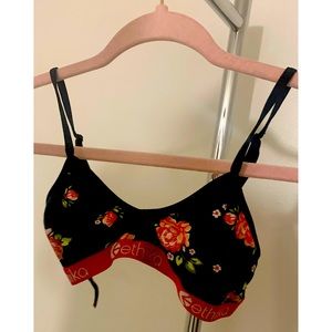 Floral bralette 🌺